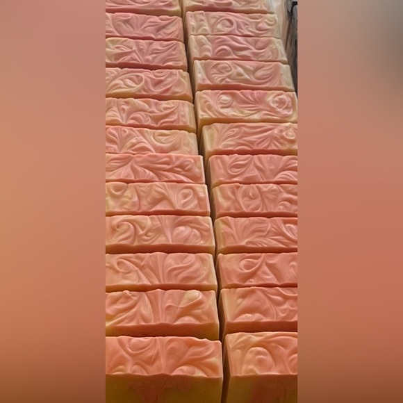 UNLISTED LIVE SHOW LISTING - Picture 4 of 9